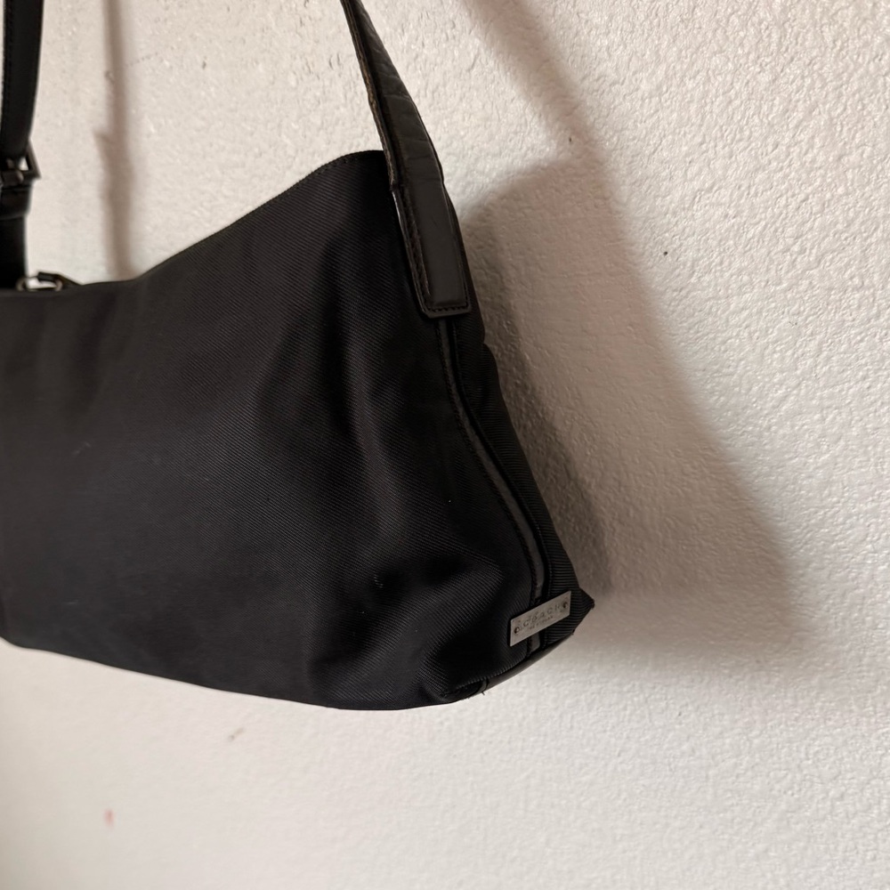 Vintage Coach 7406 Mercer Zip Shoulder Bag Black Fabric w/ Black leather accents - Picture 4 of 9